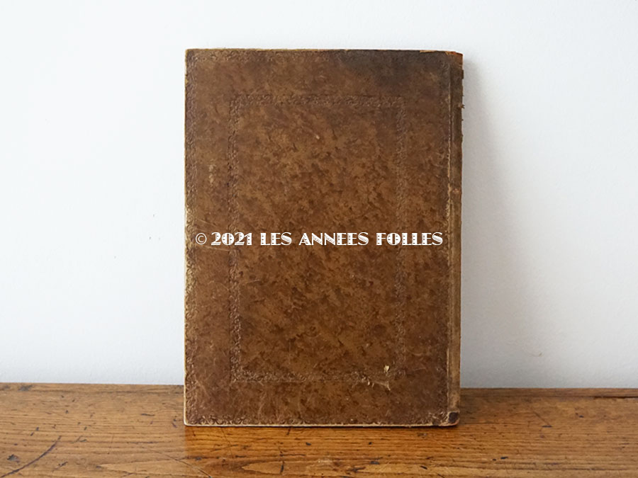 11周年セール対象外 アンティーク モノグラム Mg 金彩入り ノート 本革製の表紙 Les Annees Folles