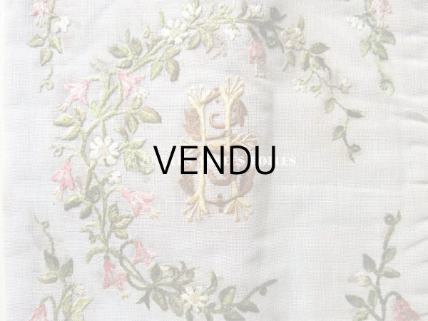 画像3: 1900年代 アンティーク モノグラム『H.S』花の刺繍入り ハンカチ＆ランジェリー用ポシェット (3)