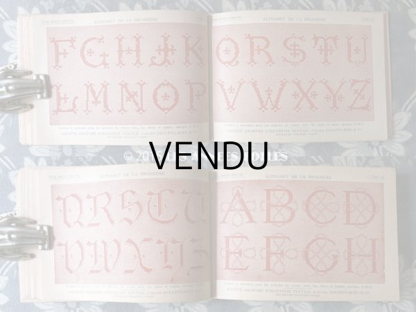 画像8: 19世紀末 アンティーク DMC 刺繍図案帳 ALPHABET DE LA BRODEUSE  ファーストエディション (8)