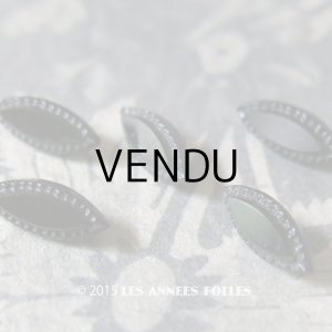 画像: 1900年代 アンティーク 小さな ガラスボタン フレンチジェット 13mm 5ピース