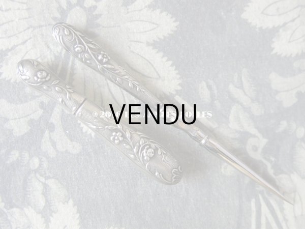 画像6: アンティーク シルバー製 薔薇 ニードルケース  裁縫道具 (6)