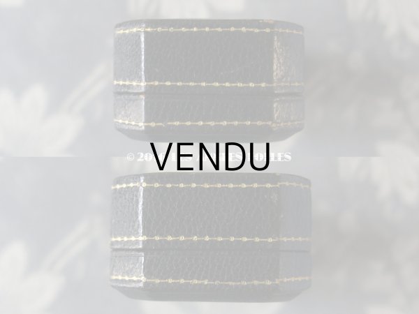 画像8: 19世紀末 アンティーク 金彩入り ジュエリーボックス 本革 モノグラム【 O.K 】 B.NOURY JOAILLIER PARIS (8)