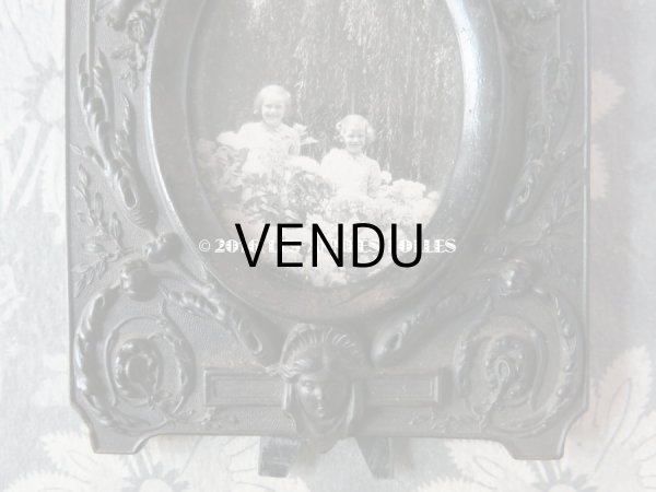 画像3: 19世紀 ナポレオン3世 アンティーク 木製 フォトフレーム 天使＆薔薇とリボンのメダイヨン (3)