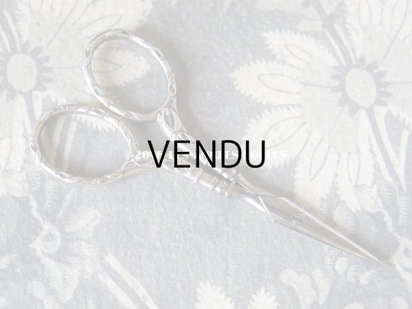 画像4: 19世紀 アンティーク シルバー製 ヤドリギ 裁縫道具セット  (4)