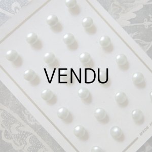 画像: アンティーク パールボタン 8mm グリーン 24ピース