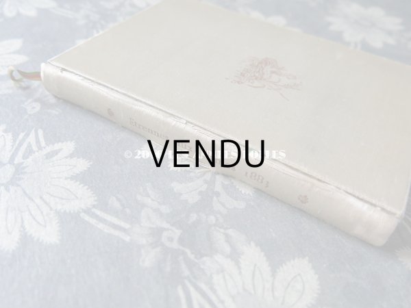 画像8: ★2016クリスマスセール対象外★ 1883年 アンティーク 本　天使のシルクカバー 紫の花模様 ETRENNES AUX DAMES (8)