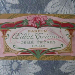 画像: 1910年 アンティーク カーネーションのパフュームカード OEILLET TRIANON - GELLE FRERES -