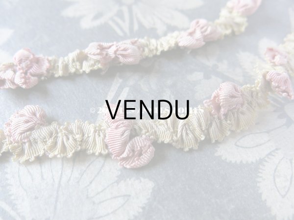 画像5: 1900年代 アンティーク シルク製 淡いピンク色の薔薇 ロココトリム 0.44m ロココリボン (5)