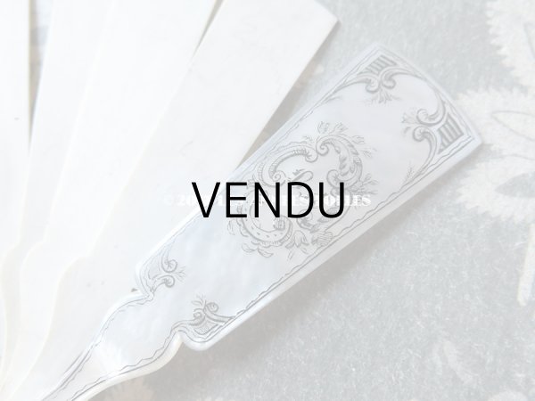 画像8: 19世紀初頭  舞踏会の手帳 ペンシル付 マザーオブパール製 ファン型 CARNET DE BAL カルネ・ド・バル (8)