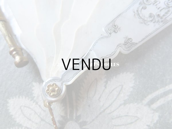 画像7: 19世紀初頭  舞踏会の手帳 ペンシル付 マザーオブパール製 ファン型 CARNET DE BAL カルネ・ド・バル (7)