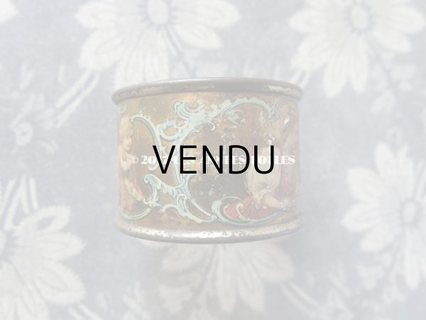 画像5: 19世紀末 アンティーク  天使のナプキンリング メタル製 ルーブル百貨店 - AU LOUVRE PARIS - (5)