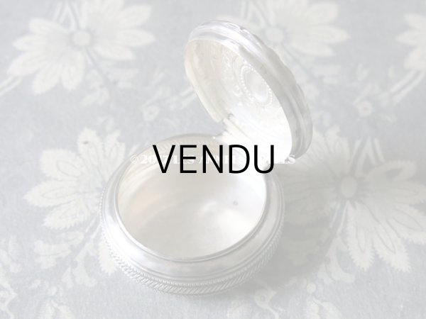 画像5: 1900年代 アンティーク シルバー製 パウダーケース モノグラム (5)