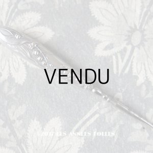 画像: アンティーク 鈴蘭の目打ち