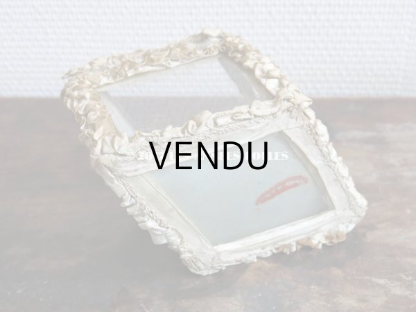 画像3: アンティーク ジュエリーボックス リボンワーク 淡いブルーのクッション (3)