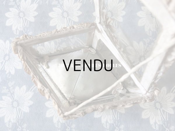 画像6: アンティーク ジュエリーボックス リボンワーク 淡いブルーのクッション (6)