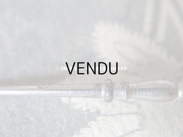 画像8: アンティーク 鈴蘭の編み針 (8)