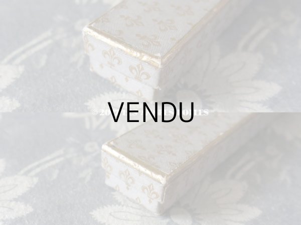 画像4: 19世紀末 アンティーク  ジュエリーボックス エパングルケース 百合の紋章 (4)