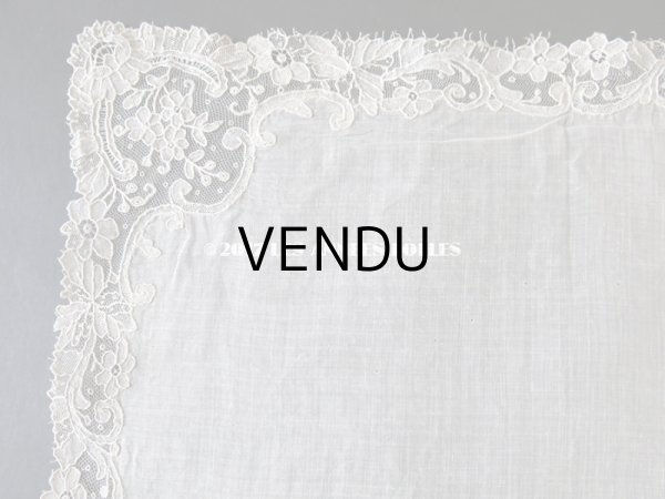 画像3: 19世紀末 アンティーク 結婚式のハンカチ ポワンドガーズのレース モノグラム 【Y.J】  『ポワン・ド・ガーズ』 (3)