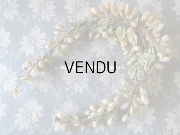 画像4: 19世紀 アンティーク 吹き硝子製 ワックスフラワーのヘッドリース & ブローチ2点 ウェディング 結婚式 ティアラ (4)