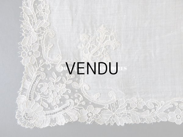 画像8: 19世紀末 アンティーク 結婚式のハンカチ ポワンドガーズのレース モノグラム 【Y.J】  『ポワン・ド・ガーズ』 (8)