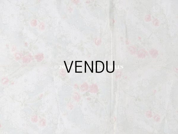 画像4: 1920年代 アンティーク  チュール地 ピンクの薔薇のプリント ファブリック 74×43cm (4)