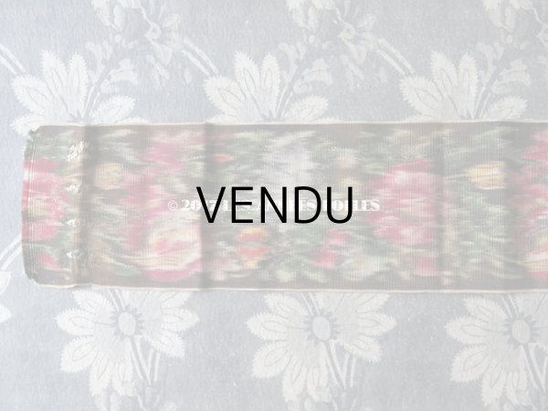 画像8: 19世紀 アンティーク シルク製  グログランリボン ぼかし織り 薔薇模様 0.45 & 0.43m (8)