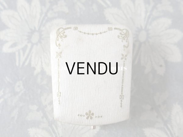 画像3: アンティーク ジュエリーボックス アールヌーヴォー オフホワイト (3)