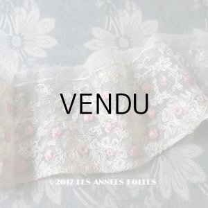 画像: 1920年代 アンティーク レース ベージュ ピンクの薔薇刺繍入り 1m