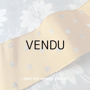 画像: 19世紀末 アンティーク シルク製リボン 薔薇のメタル刺繍入り 0.57m 
