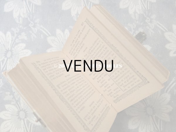 画像10: 1893年 アンティーク 薔薇のブーケ  ミサ典書 セルロイド製 (10)
