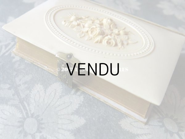 画像4: 1893年 アンティーク 薔薇のブーケ  ミサ典書 セルロイド製 (4)