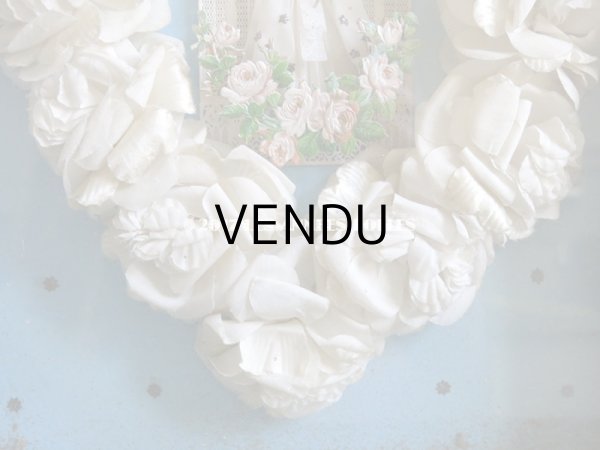 画像5: 19世紀 アンティーク ガラスのフレーム入り コミュニオンの薔薇のヘッドリース　 (5)