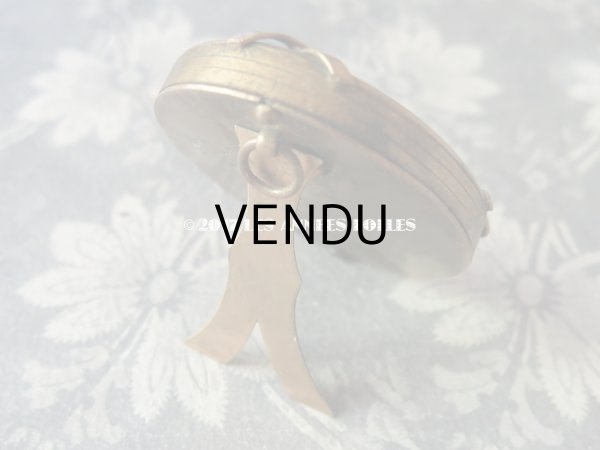 画像6: 1890年 アンティーク ルリケール 聖遺物のガラスドーム メタル製フレーム＆ガラスドーム 脚付き (6)