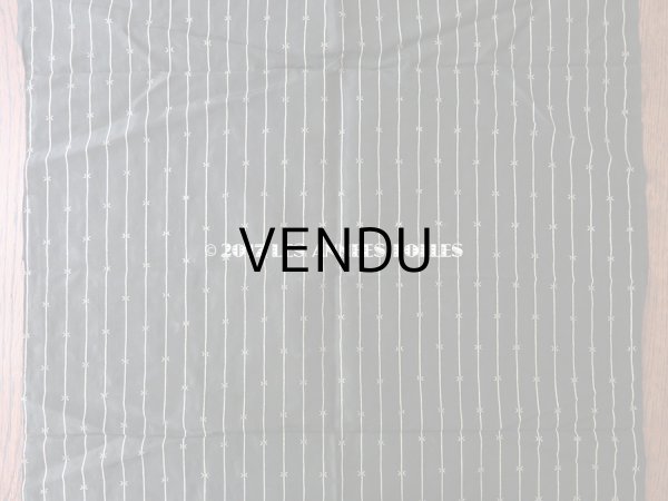 画像4: 19世紀 アンティーク シルク製 ファブリック モノトーン 墨黒 110×50cm (4)
