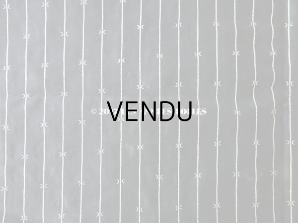 画像2: 19世紀 アンティーク シルク製 ファブリック モノトーン 墨黒 110×50cm (2)