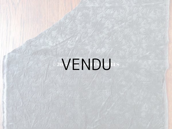 画像4: 1920年代 アンティーク ファブリック 型押し ベルベット チャコールグレー 47×100cm (4)