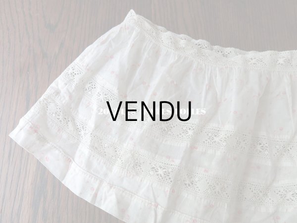 画像7: 1900年代 アンティーク  ドレスの裾 ピンク色の小さな薔薇模様  (7)