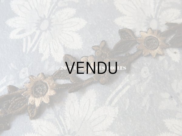 画像4: 19世紀 アンティーク ナポレオン3世時代  シルク製 モチーフ　花＆リーフ ブラウン＆シナモン (4)