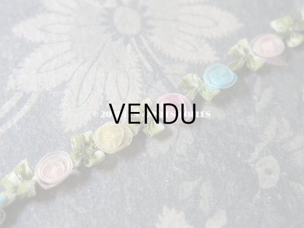 画像3: 1900年代 アンティーク シルク製オーガンジー 4色の薔薇のロココトリム 19cm (3)