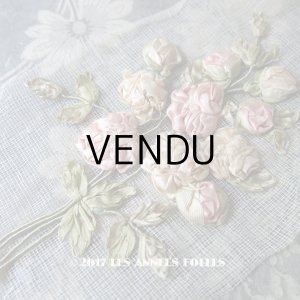 画像: アンティーク ロココ調  薔薇のモチーフ リボン刺繍