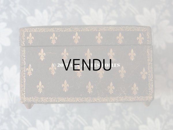 画像8: 19世紀 アンティーク 本革 天使＆百合の紋章 ジュエリーボックス   (8)