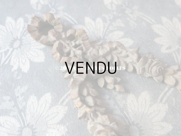 画像3: 1900年代 アンティーク　薔薇のガーランド＆クロスのベニチェ   (3)