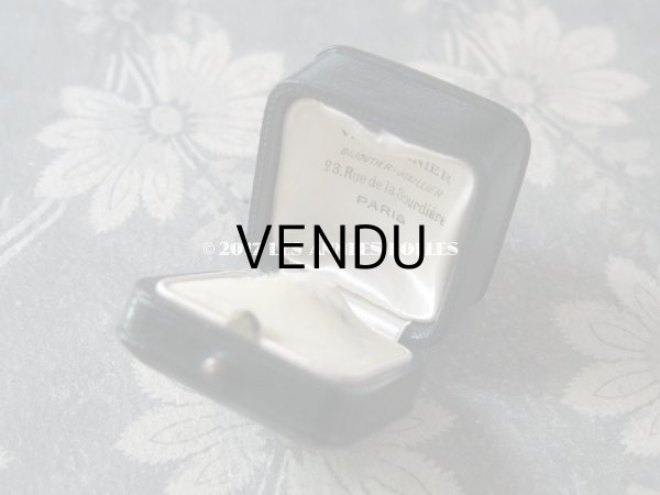 画像4: アンティーク 本革製 ジュエリーボックス モノグラム入り 黒 (4)