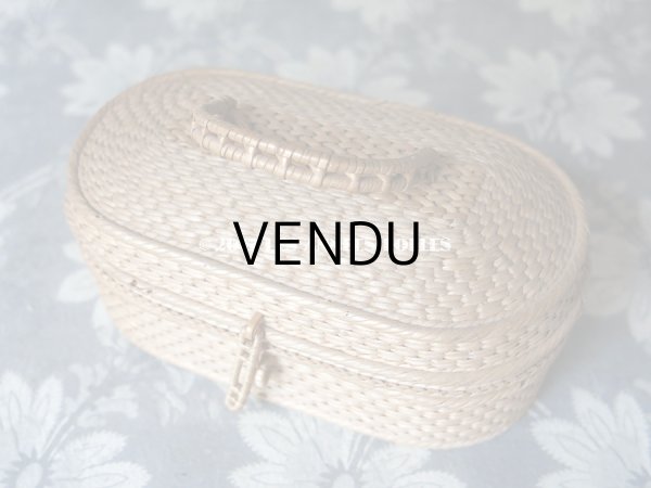 画像11: 19世紀　アンティーク ドール用 パニエ ラベル付き (11)