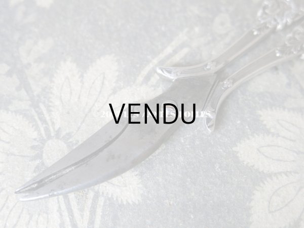 画像4: 19世紀末 アンティーク シルバー製 グレープシザー 薔薇＆モノグラム (4)