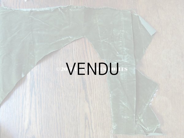 画像6: 19世紀末 アンティーク ファブリック シルク製 ベルベット モスグリーン　 (6)