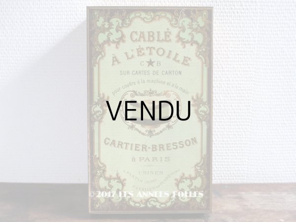 画像1: 19世紀末 アンティーク　大きなメタル製の糸箱 スレッドケース CABLE A L'ETOILE C★B SUR CARTES DE CARTON - CARTIER-BRESSON A PARIS - (1)