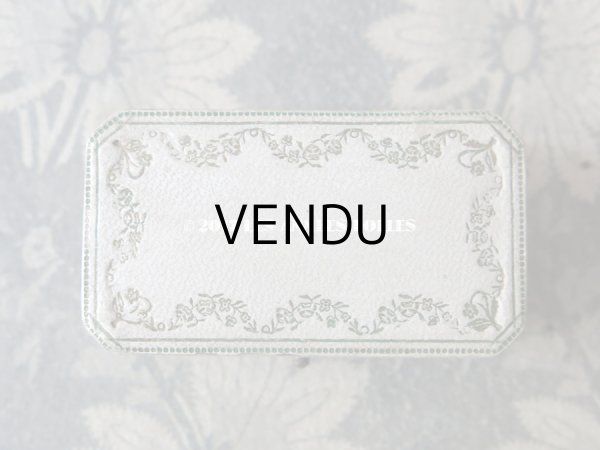 画像4: アンティーク 薔薇のガーランドのジュエリーボックス オフホワイト (4)