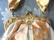 画像4: 未使用 19世紀 アンティーク  シルク製 クリーミーオレンジ色のオモニエール  ロカイユ装飾  (4)