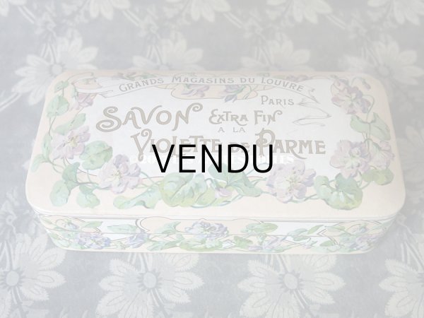 画像2: 1900年代 アンティーク ルーブル百貨店のソープボックス 菫 SAVON EXTRA FIN A LA VIOLETTE DE PARME - GRANDS MAGASINS DU LOUVRE PARIS - (2)